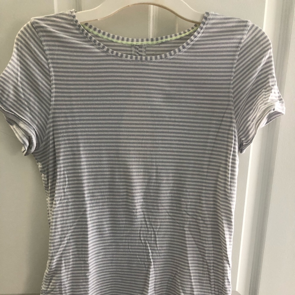 ivivva breathable shirt